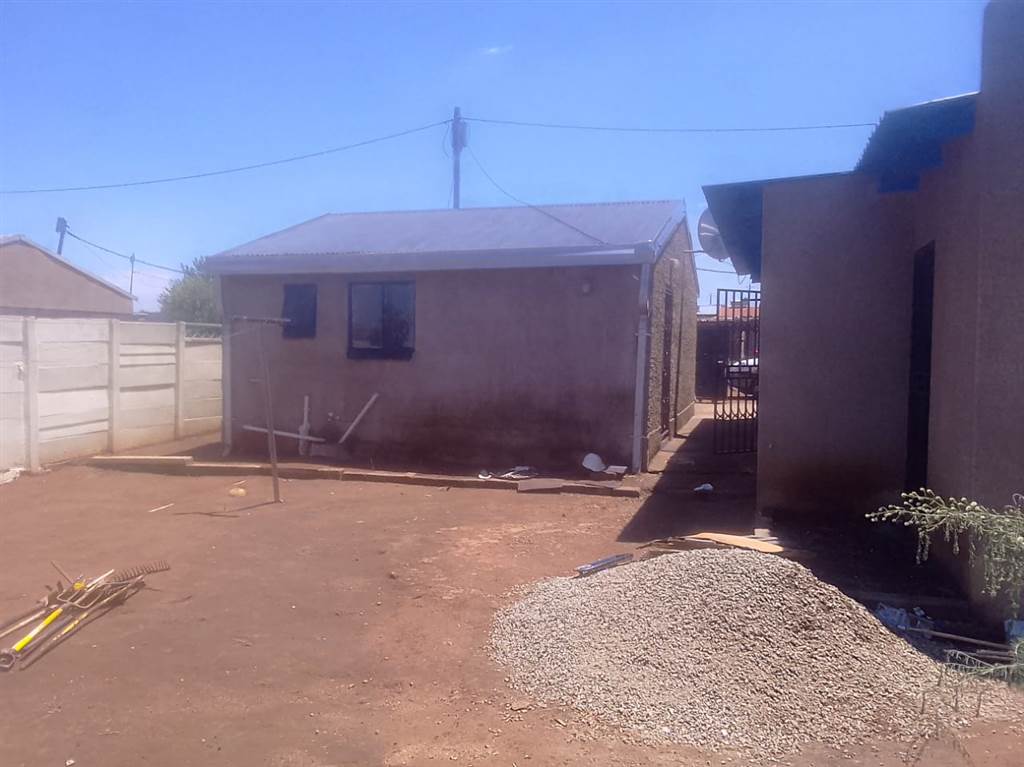 1 Bed House in Alberton photo number 4
