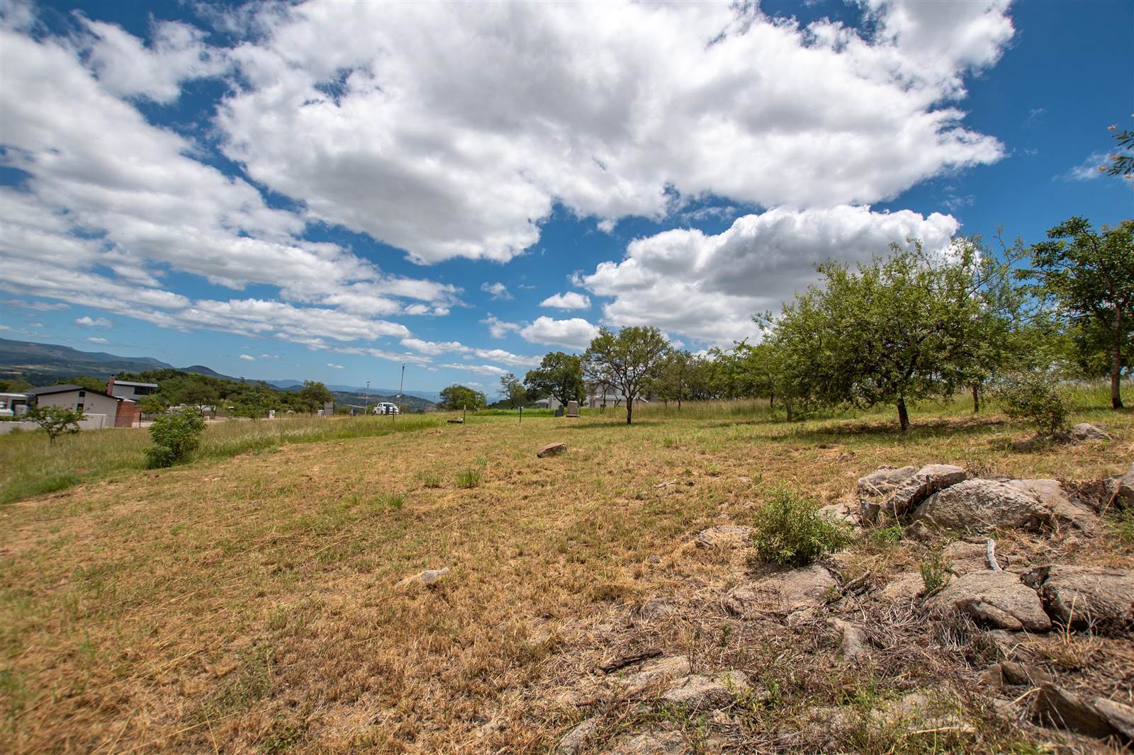 908 m² Land available in The Rest Nature Estate photo number 8
