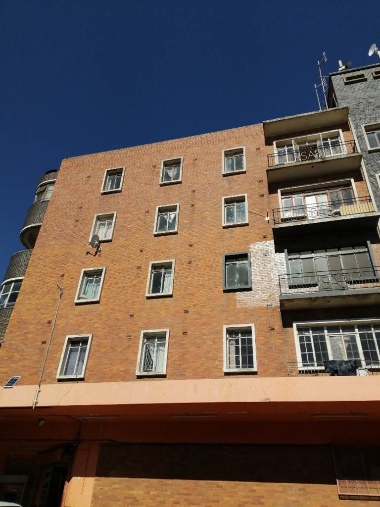 1 Bed Apartment in Brakpan Central photo number 1