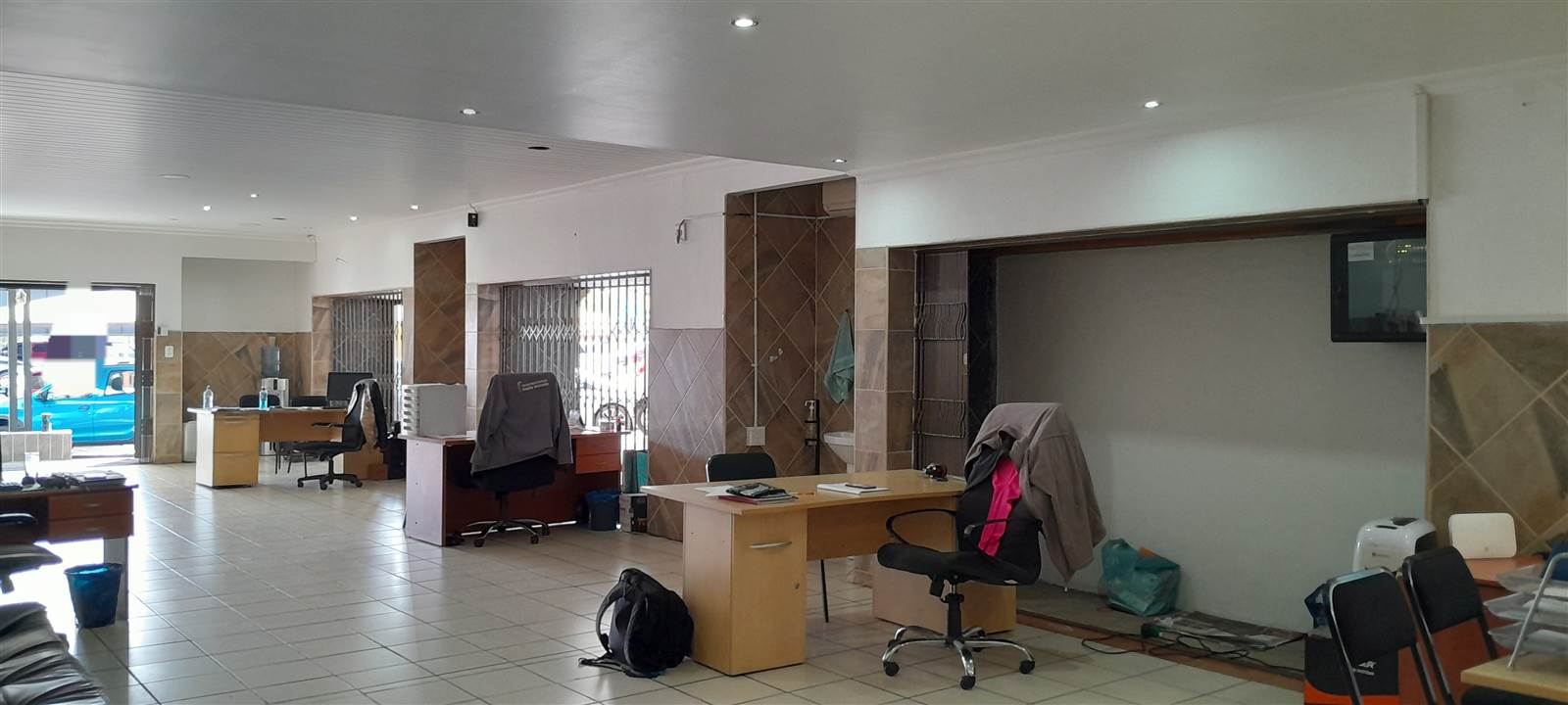 457  m² Commercial space in Rustenburg Central photo number 7