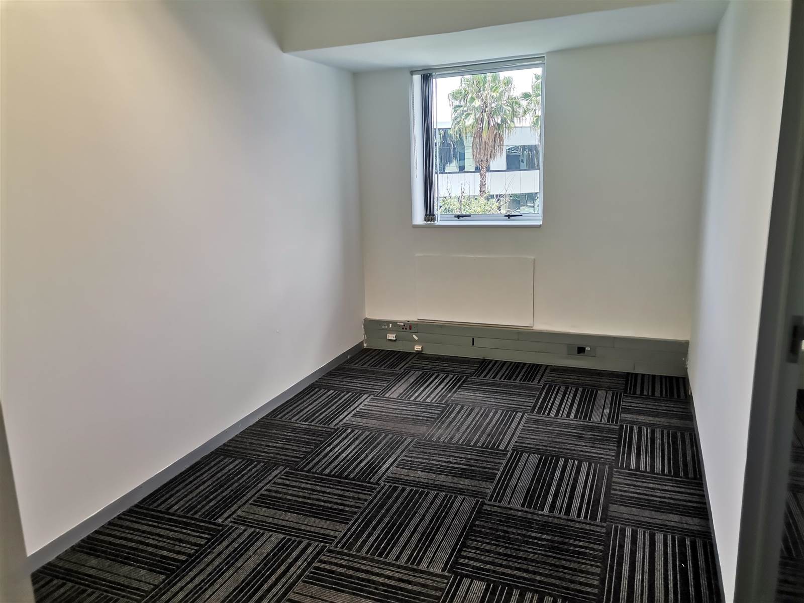 528  m² Commercial space in Rosebank photo number 29