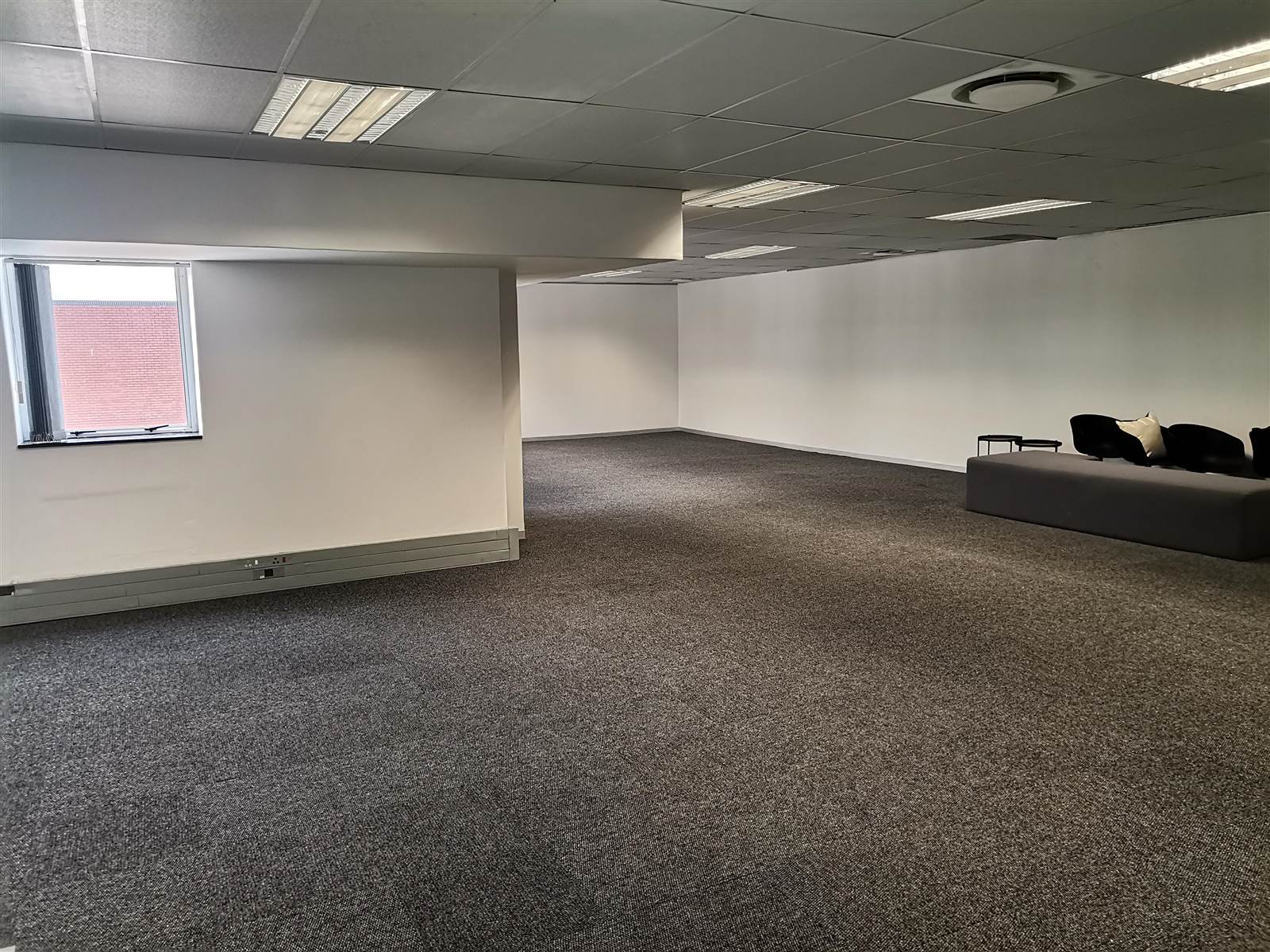 528  m² Commercial space in Rosebank photo number 9