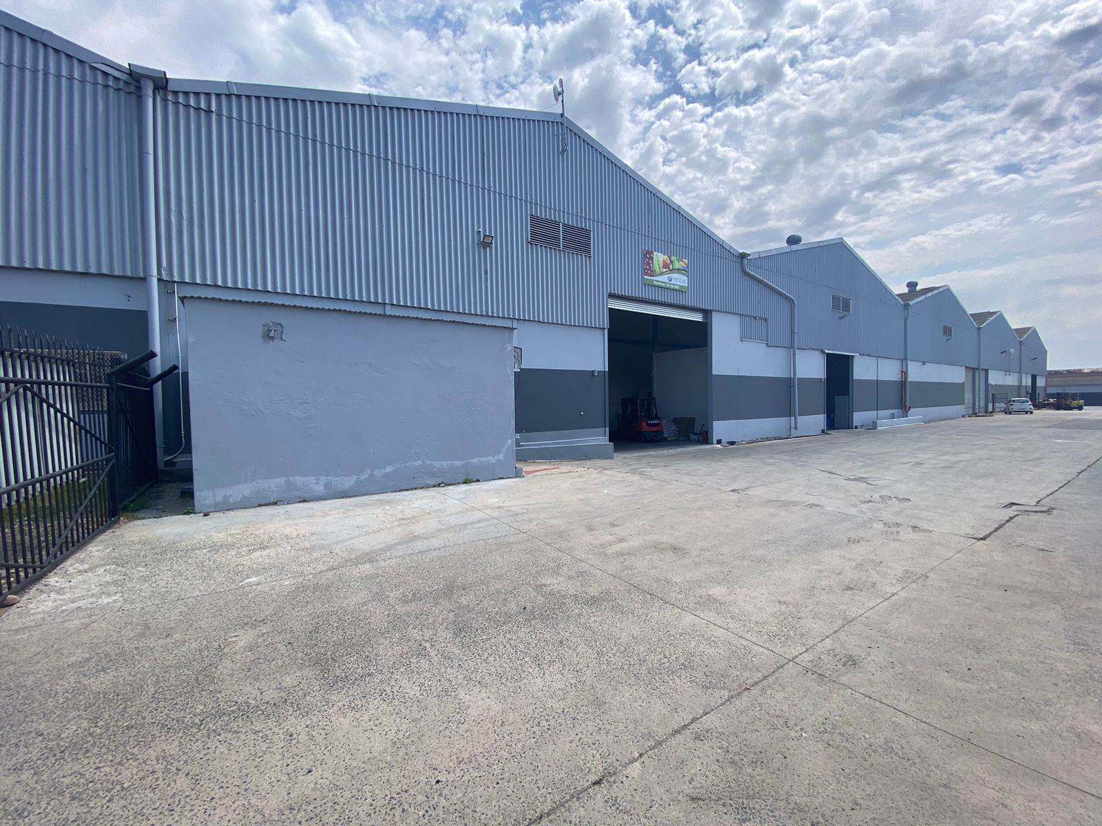 2828  m² Industrial space in Dal Josafat photo number 8