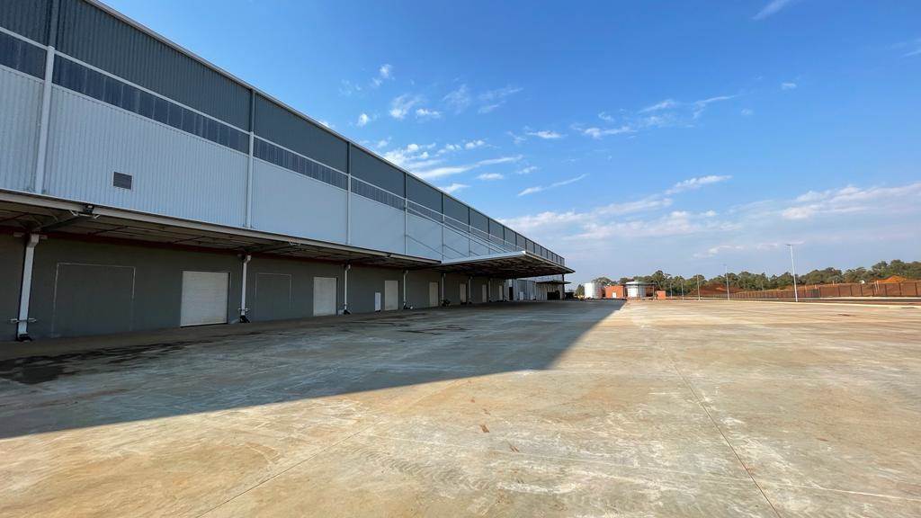 5744  m² Industrial space in Louwlardia photo number 1