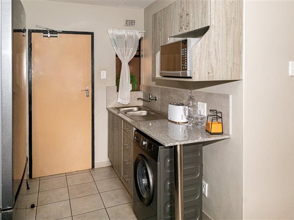 2 Bedroom Apartment 2 Bedroom Apartment