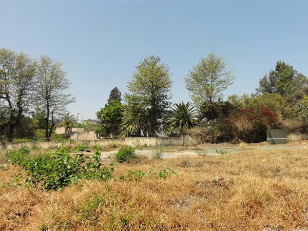 870 m² Land