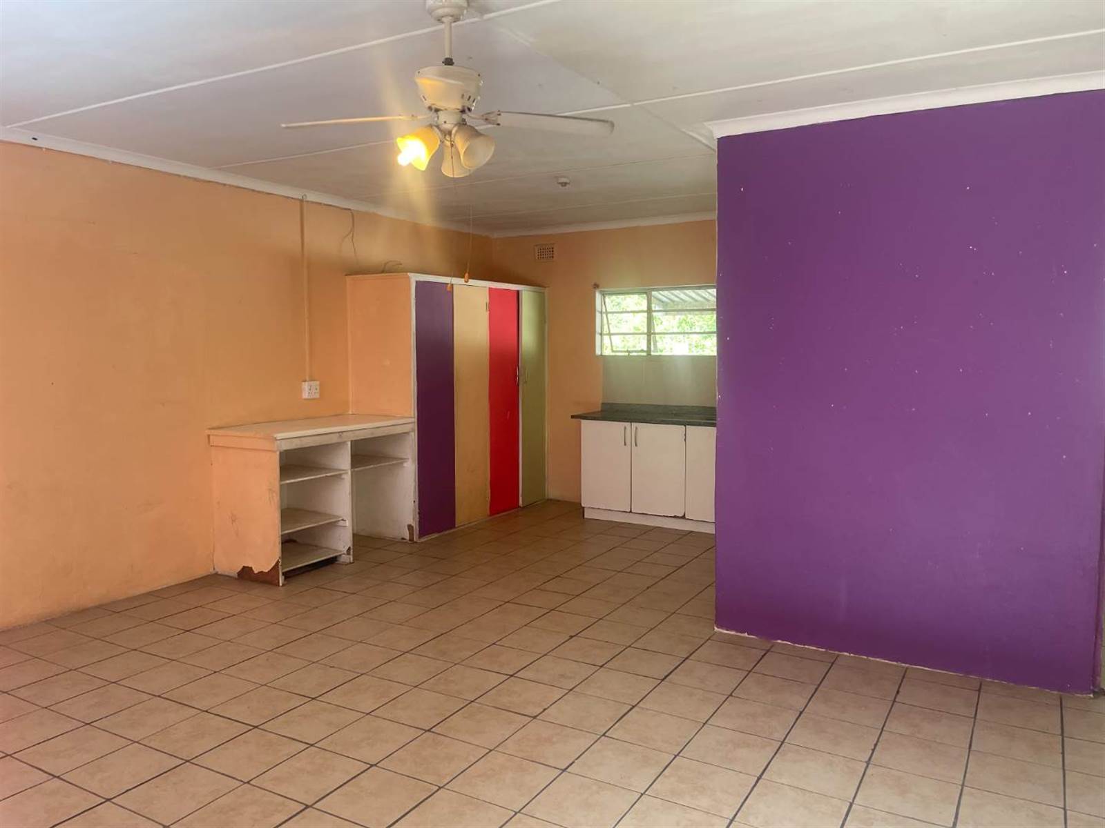 Commercial space in Pinelands photo number 15