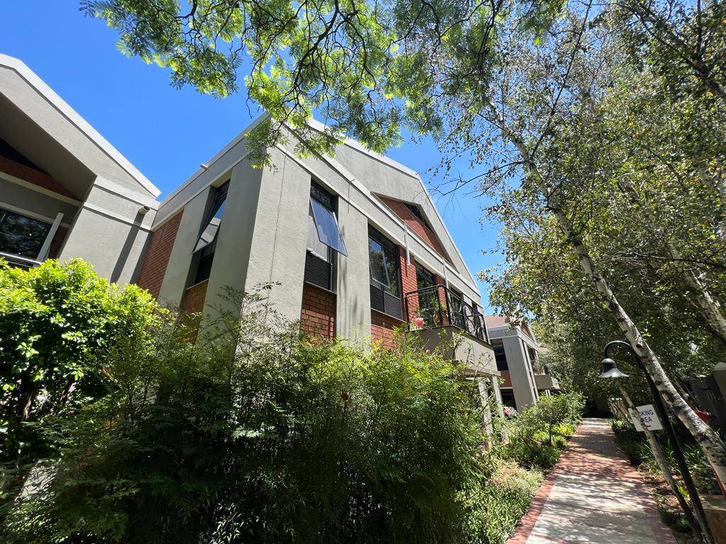 209.64  m² Commercial space in Rosebank photo number 1