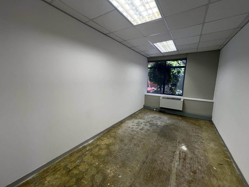 209.64  m² Commercial space in Rosebank photo number 11