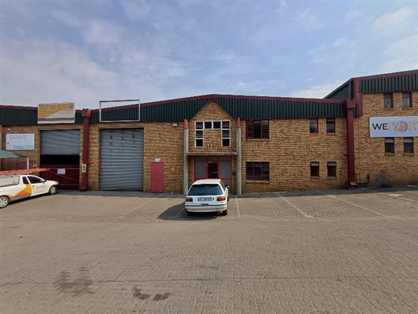 519  m² Industrial space