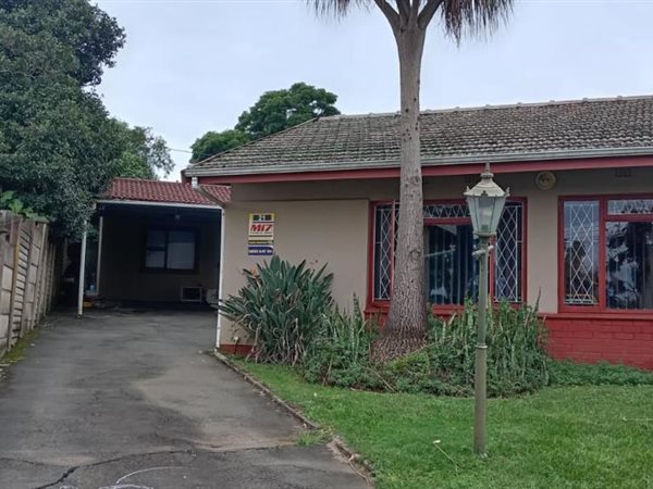 3 Bedroom House 3 Bedroom House
