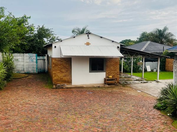 1 Bed Garden Cottage 1 Bed Garden Cottage