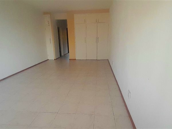 1 Bed Apartment