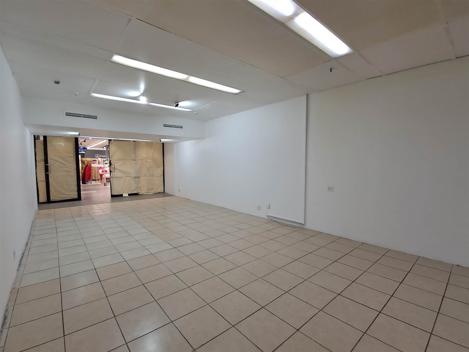 93  m² Retail Space in Noordheuwel photo number 7