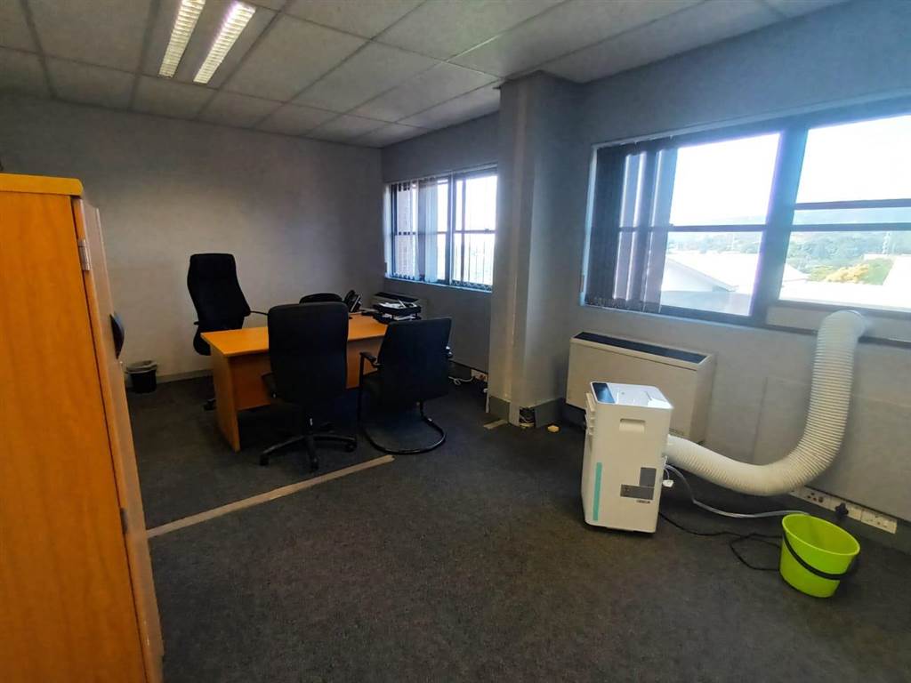 868  m² Commercial space in Nelspruit Central photo number 4