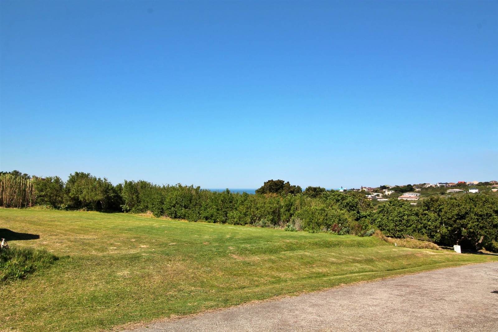 975 m² Land available in Port Alfred photo number 5