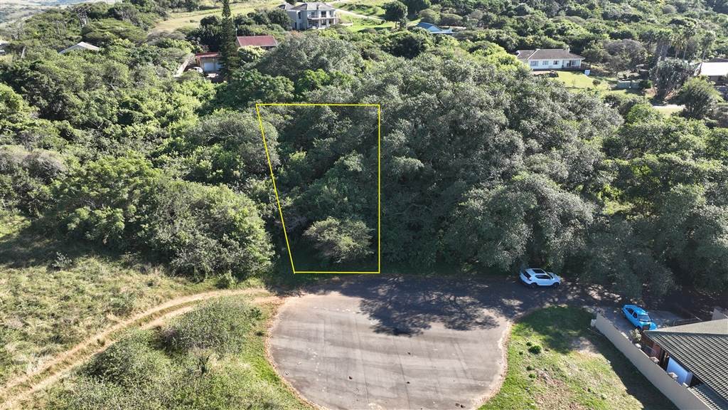 737 m² Land available in Cintsa photo number 3