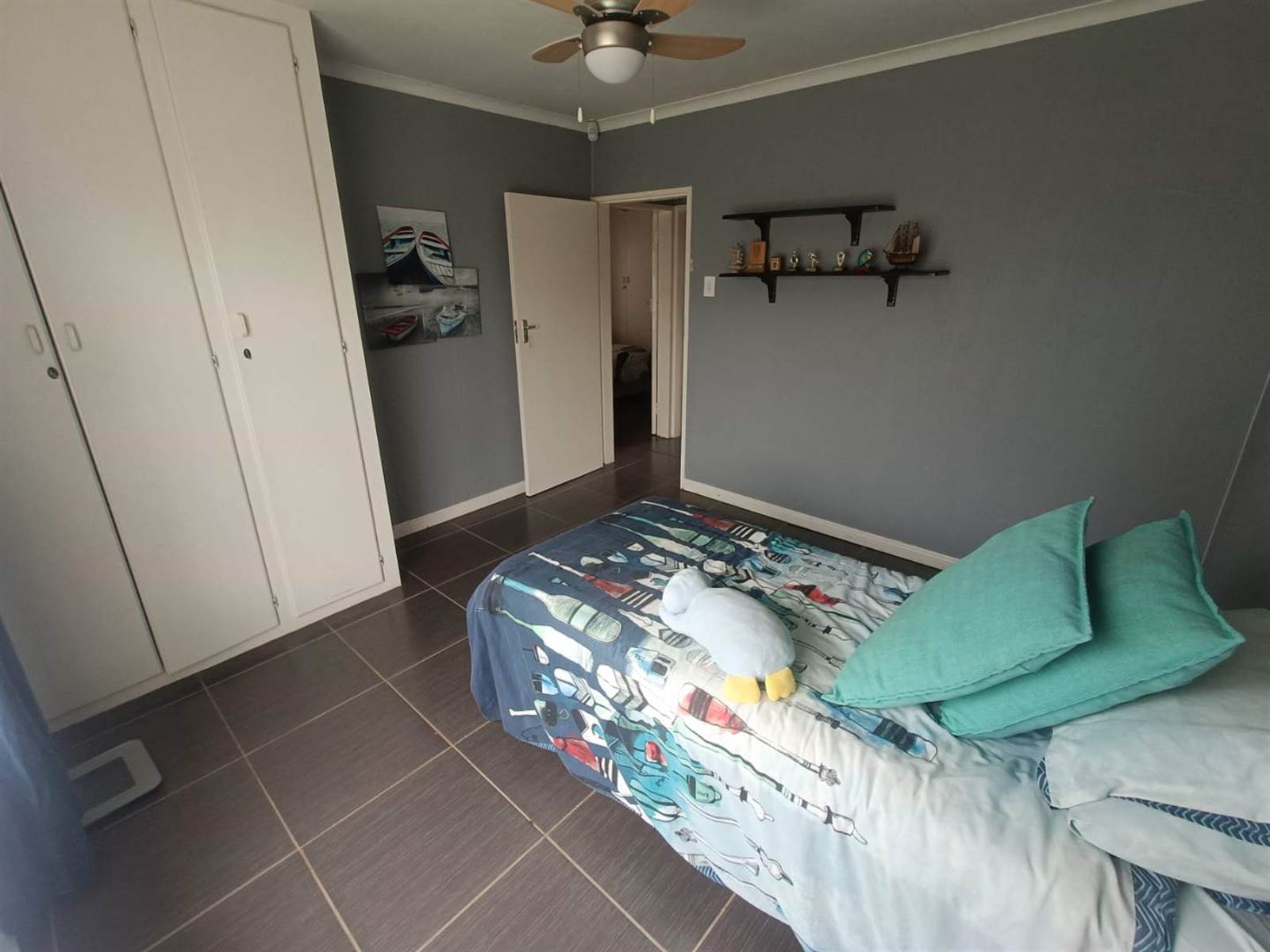 2 Bed Townhouse in Rooihuiskraal photo number 16