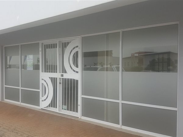 115  m² Commercial space in Ballito