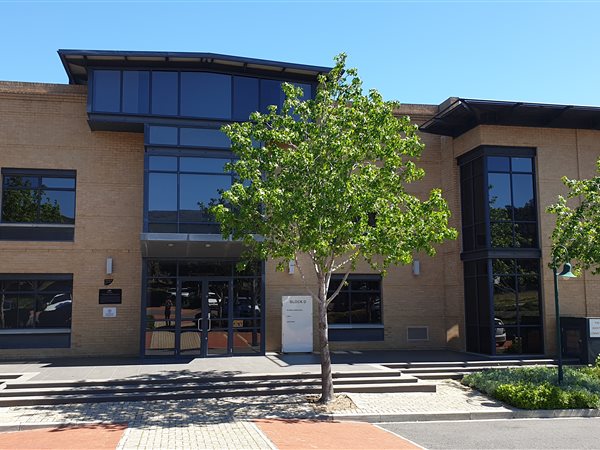 406.649993896484  m² Commercial space in Plattekloof