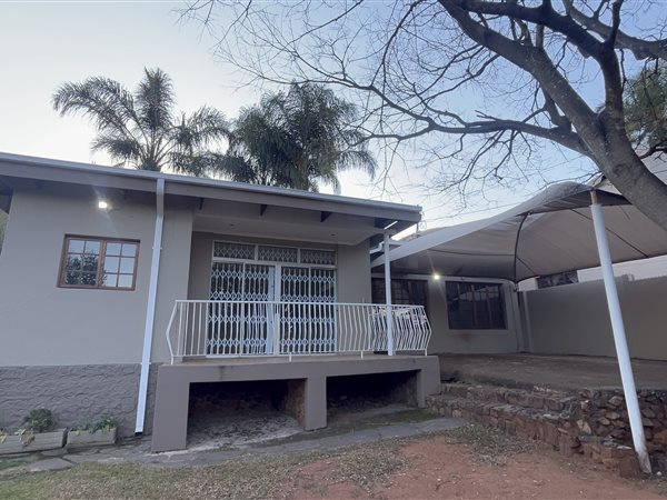 2 Bedroom Flat 2 Bedroom Flat