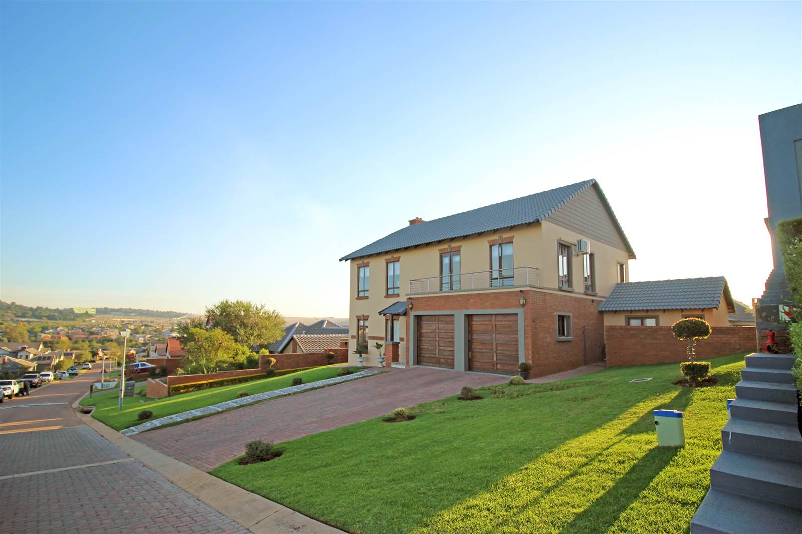 3 Bed House in Rietvlei Ridge Country Estate photo number 1
