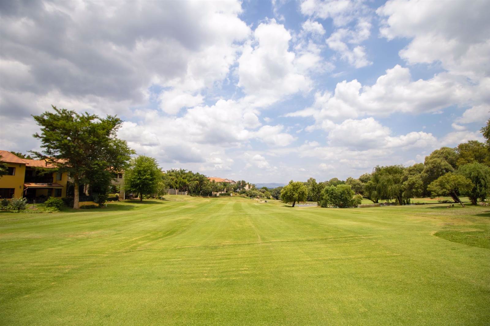420 m² Land available in Magalies Golf Estate photo number 15