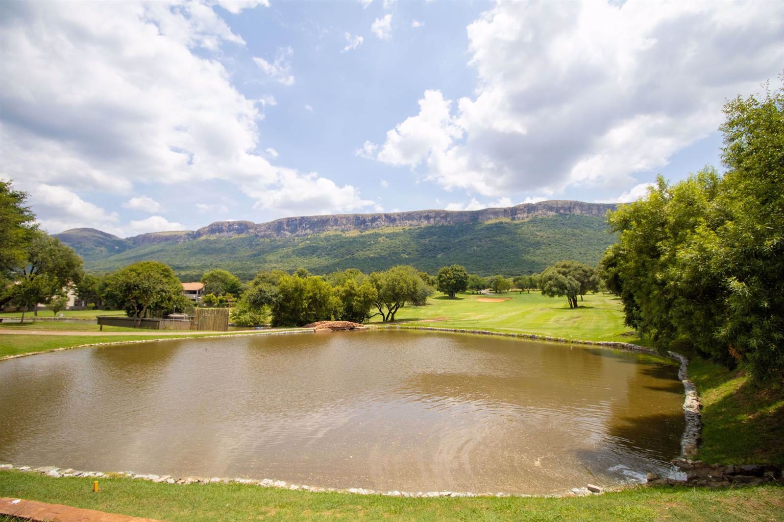 420 m² Land available in Magalies Golf Estate photo number 14