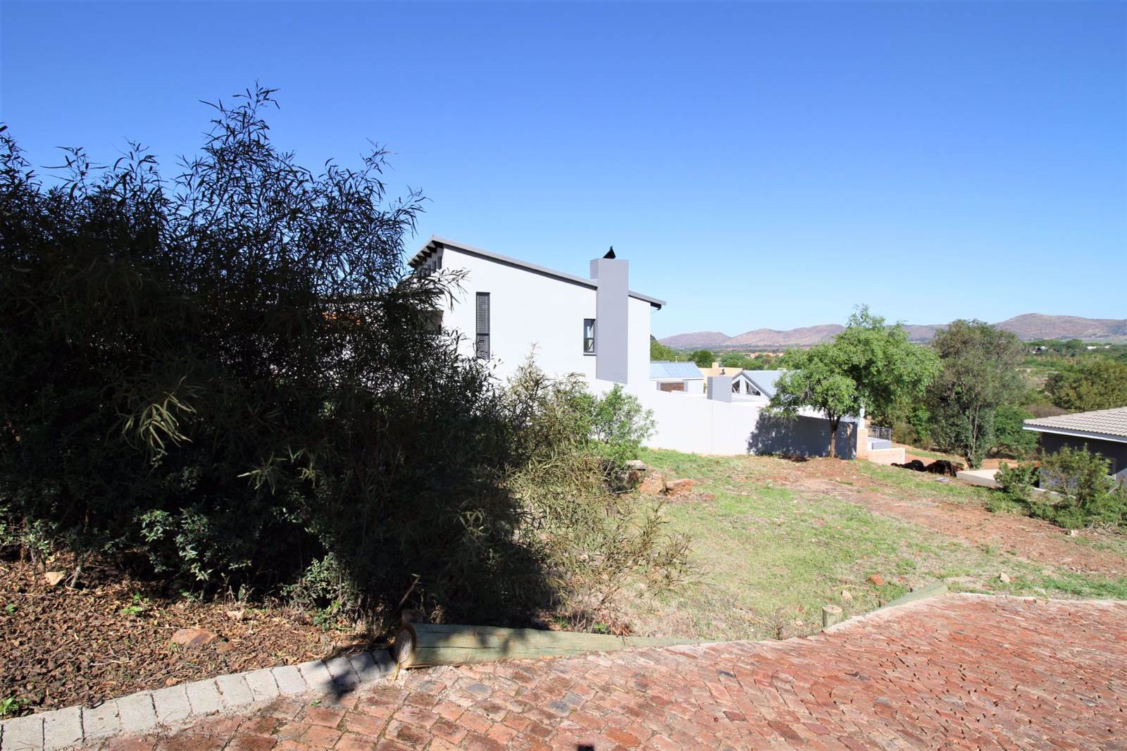 420 m² Land available in Magalies Golf Estate photo number 7