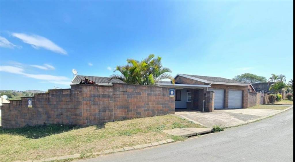 3 Bed House in Newlands West photo number 20