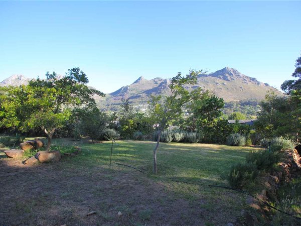 2075 m² Land available in Hout Bay and surrounds