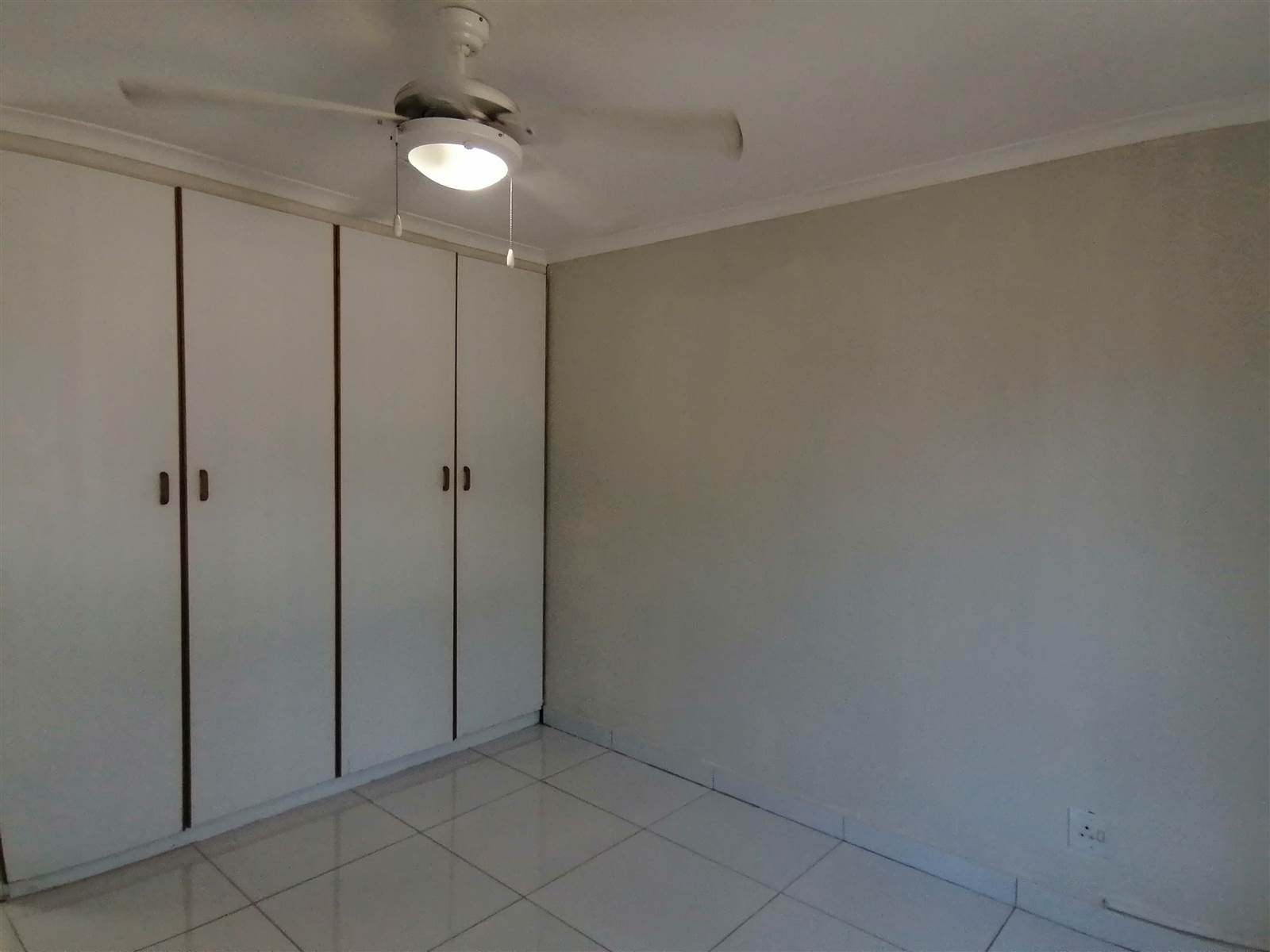 2 Bed Townhouse in Umhlanga Rocks photo number 14