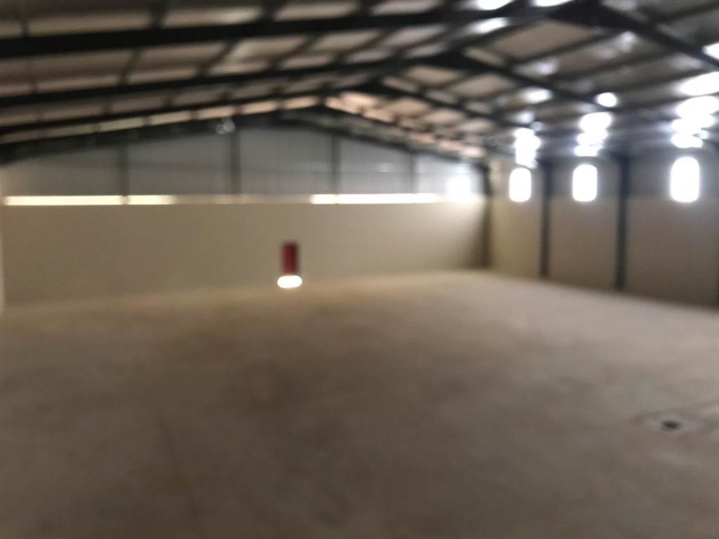 2476  m² Industrial space in Clayville photo number 11
