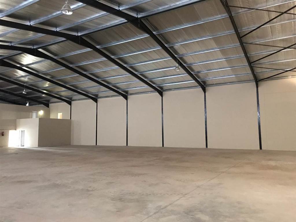 2476  m² Industrial space in Clayville photo number 10