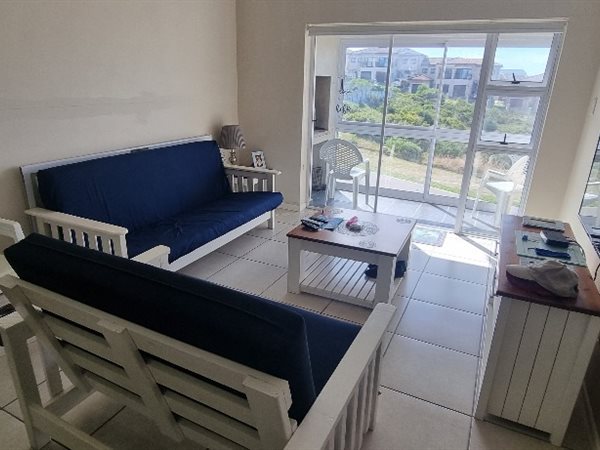 2 Bed Apartment in Island View