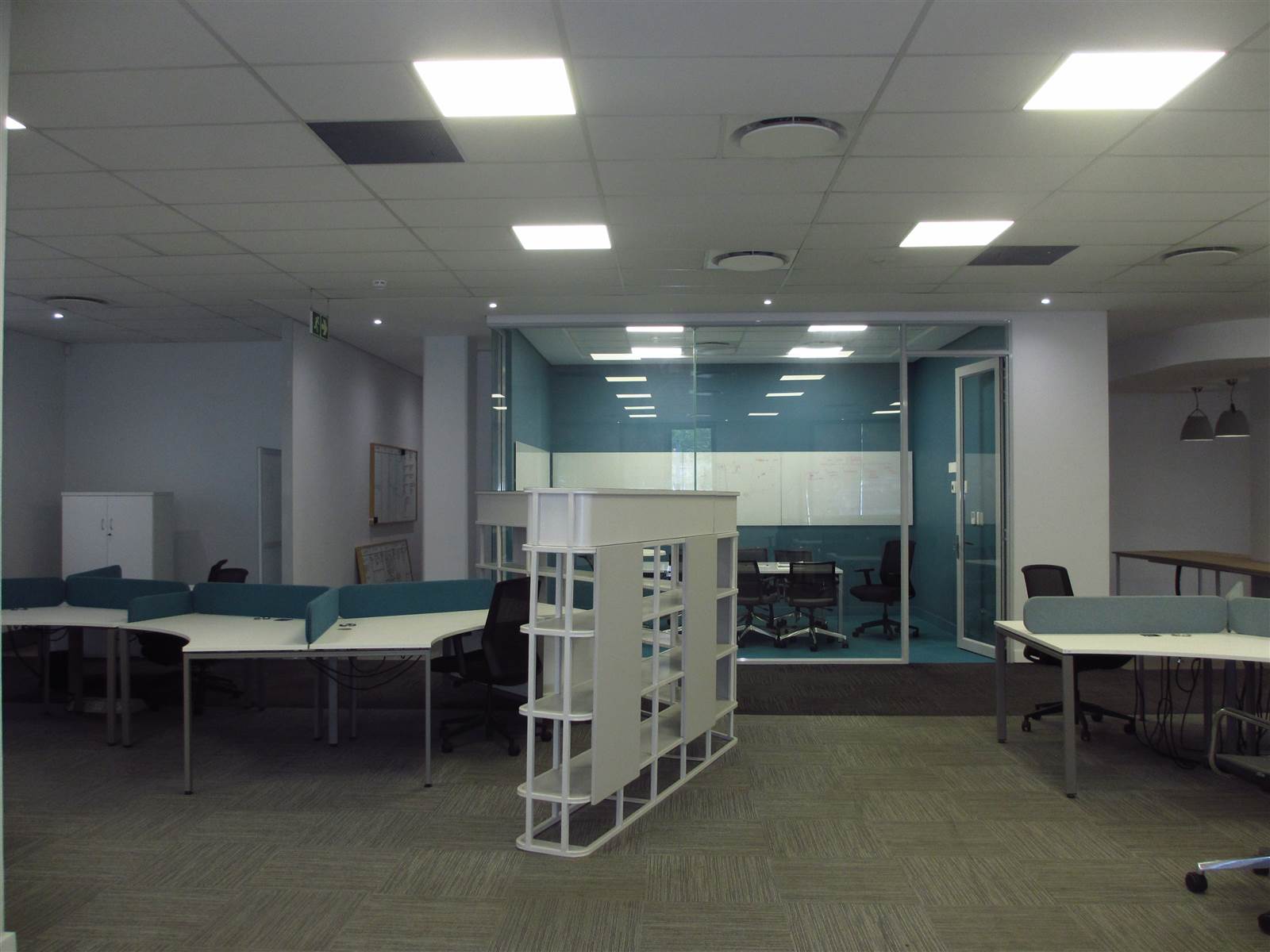 393  m² Commercial space in Fourways photo number 20