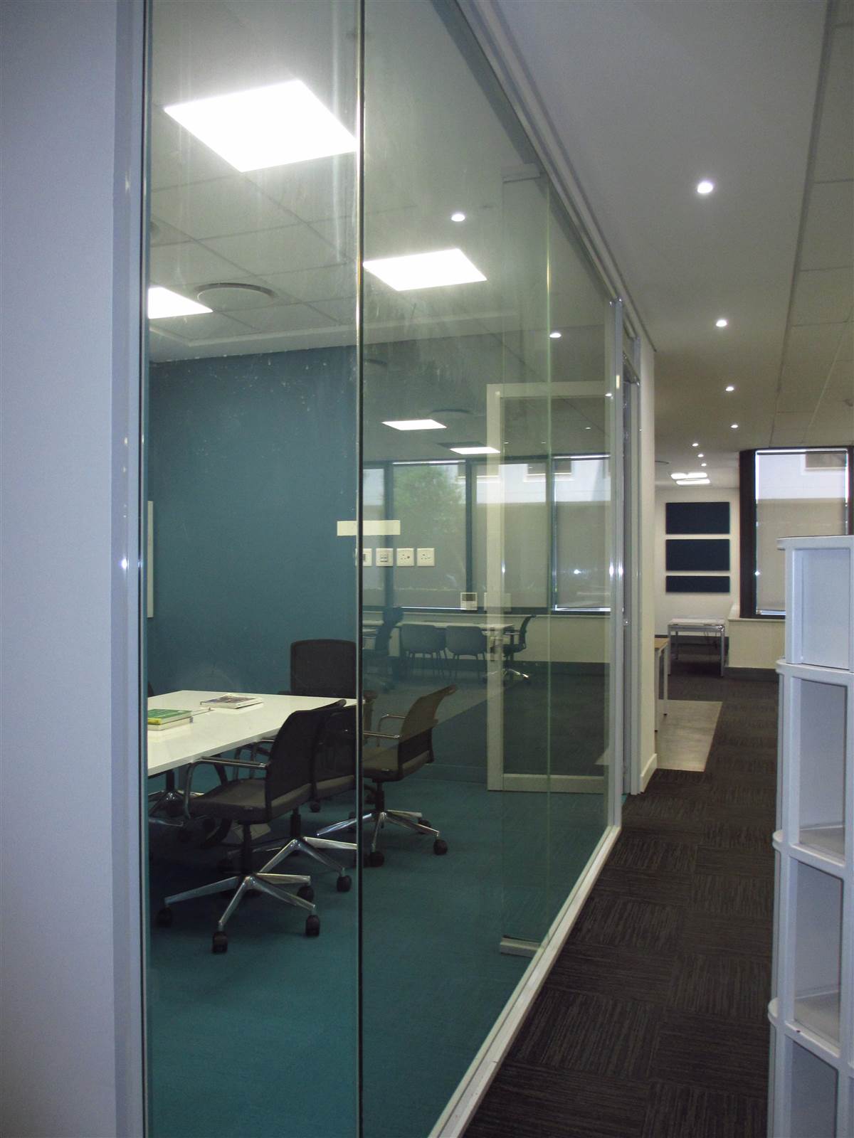 393  m² Commercial space in Fourways photo number 18