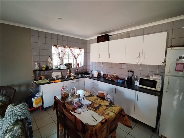 2 Bedroom Garden Cottage 2 Bedroom Garden Cottage