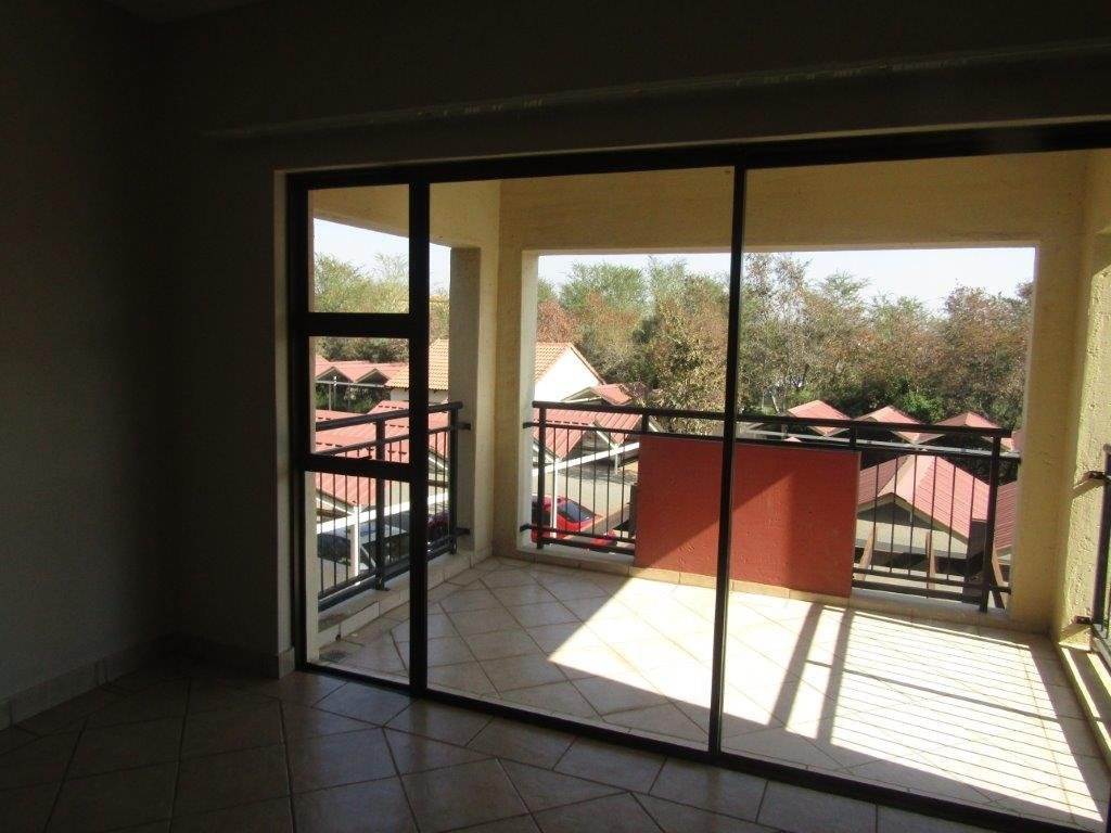 1 Bed Apartment in Tijger Valley and surrounds photo number 13