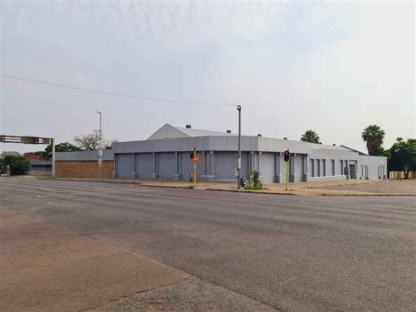 2283  m² Commercial space in Rustenburg Central