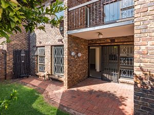 3 Bed Townhouse in Florida Park