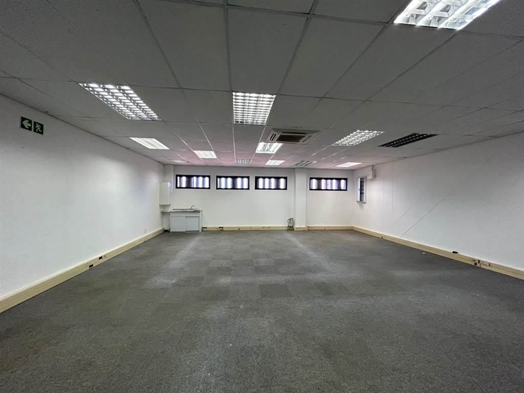 133  m² Commercial space in Horizon View photo number 5