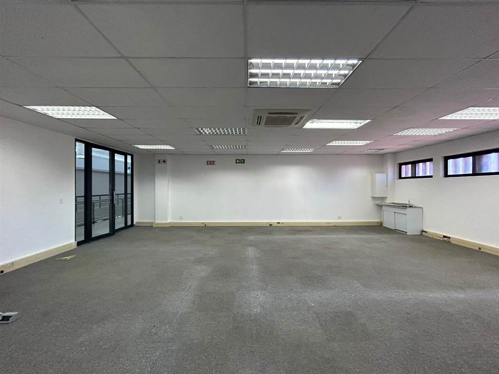 133  m² Commercial space in Horizon View photo number 14