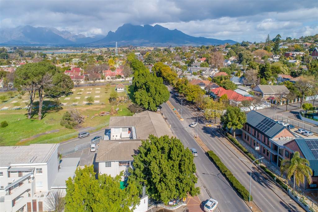 40  m² Commercial space in Paarl photo number 12