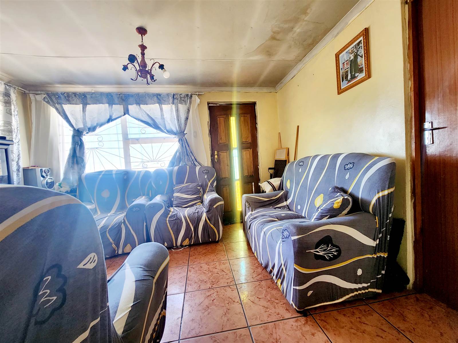 2 Bed House in Kwazakhele photo number 17