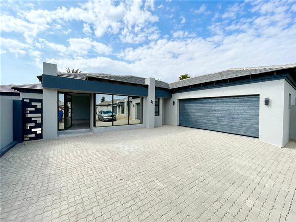 4 Bed Townhouse in Secunda