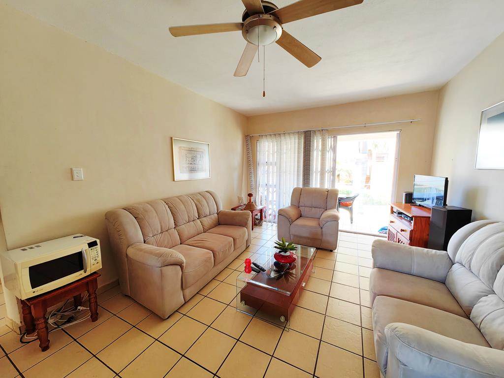 2 Bed Apartment in Manaba photo number 2