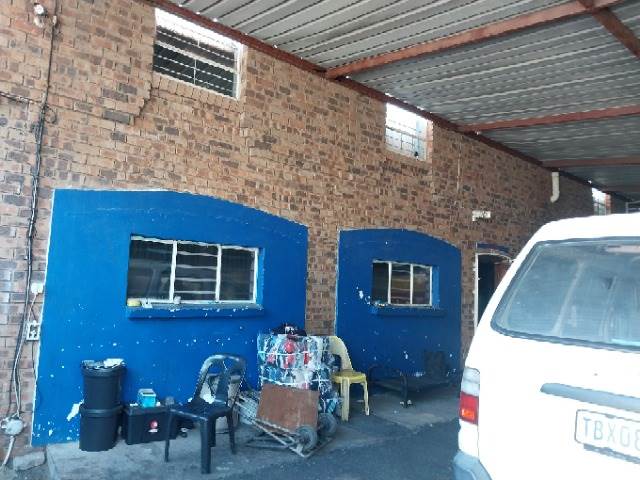 Commercial space in Booysens photo number 2