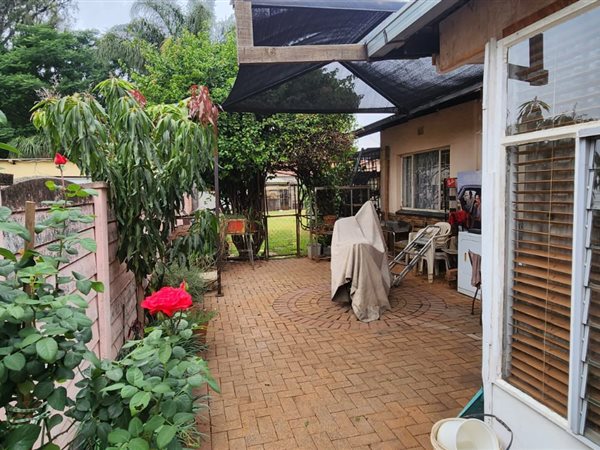 3 Bed House in East Lynne
