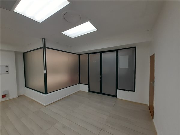 50  m² Office Space